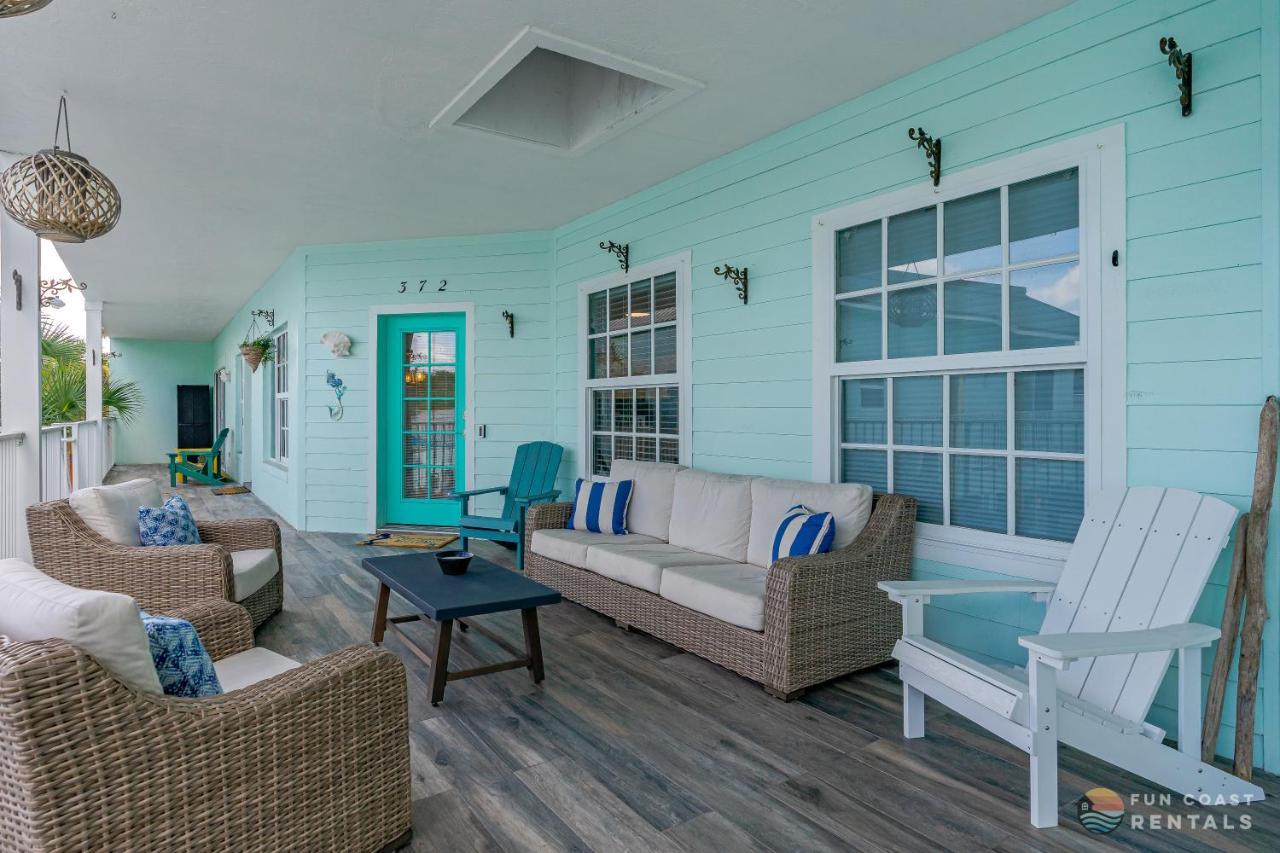 On Flagler Avenue! Dog Friendly With Balcony And Parking Walk To The Beach! New Smyrna Beach Bagian luar foto